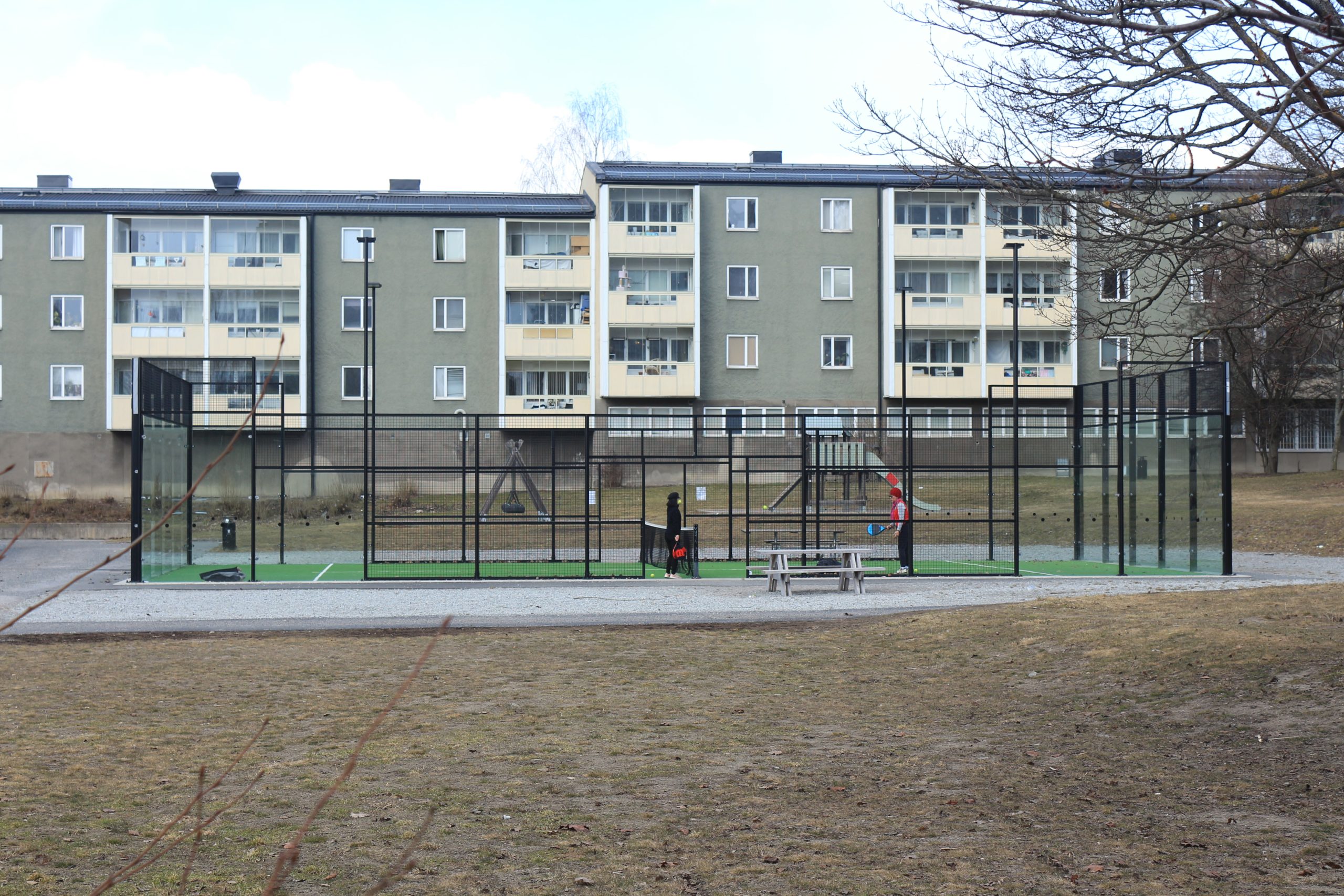 Featured image: Padel Racket