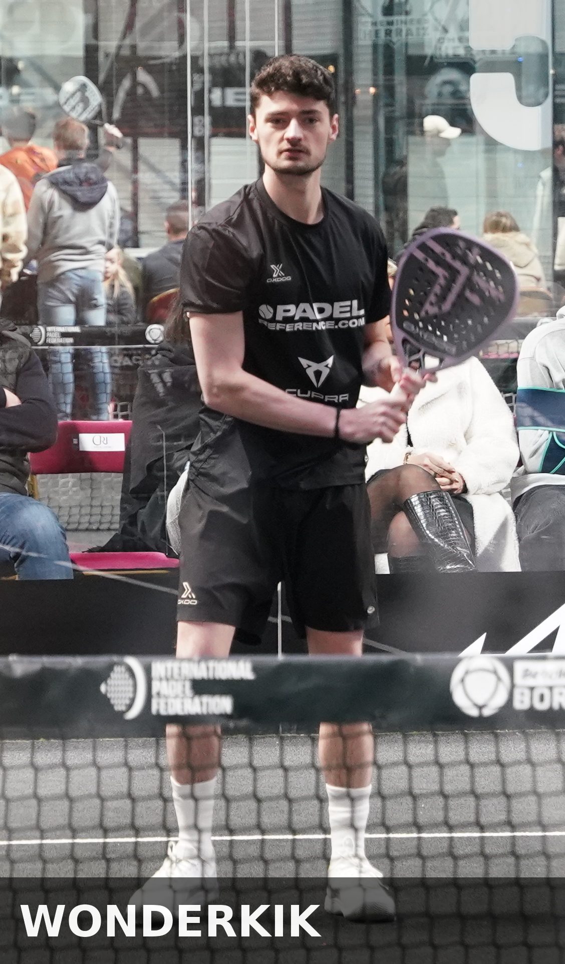 Featured image: Padel